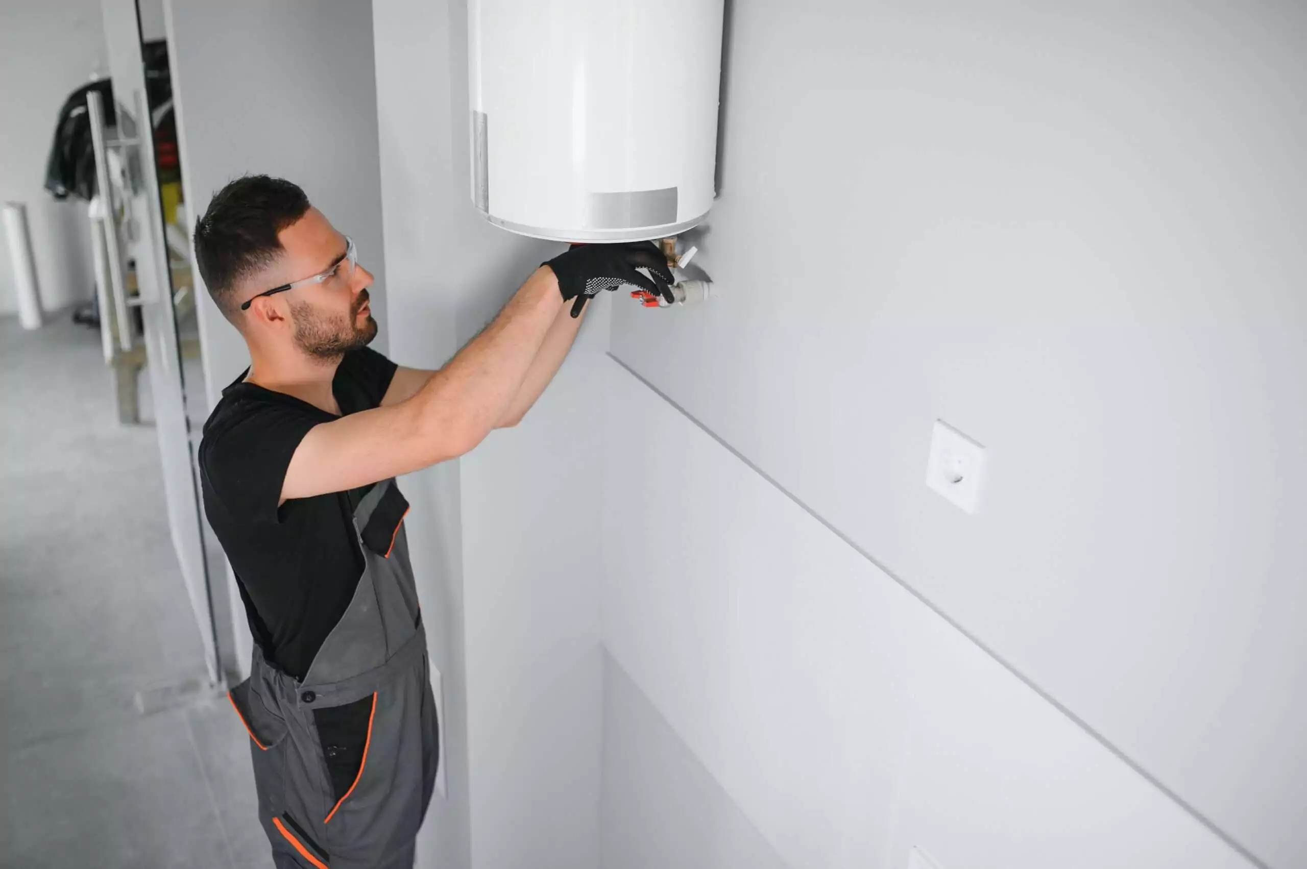 Tankless vs Traditional Water Heaters Why Choose Tankless Water Heater Installation