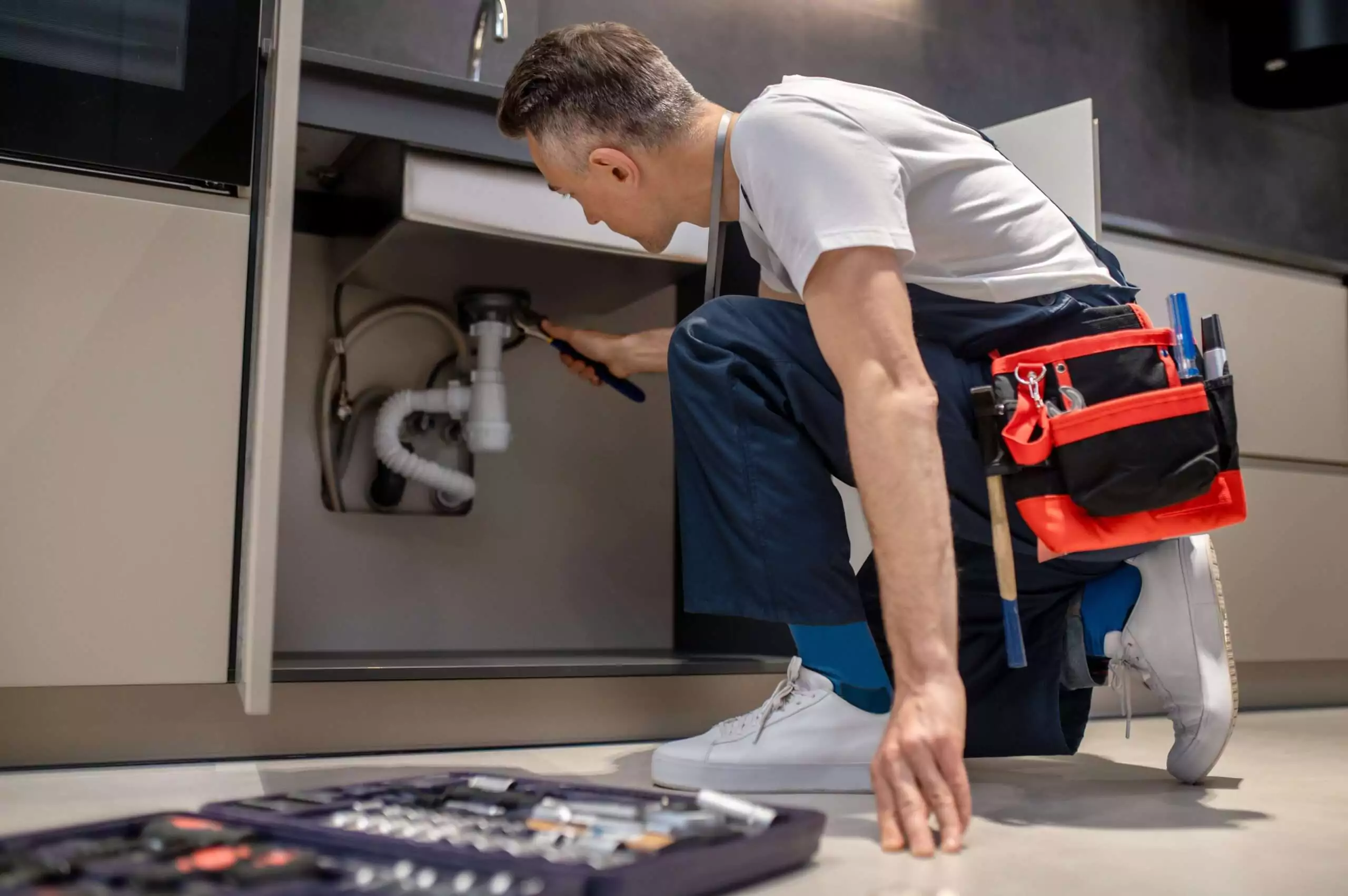 How A Plumber Can Help Reduce Water Waste And Improve Home Efficiency