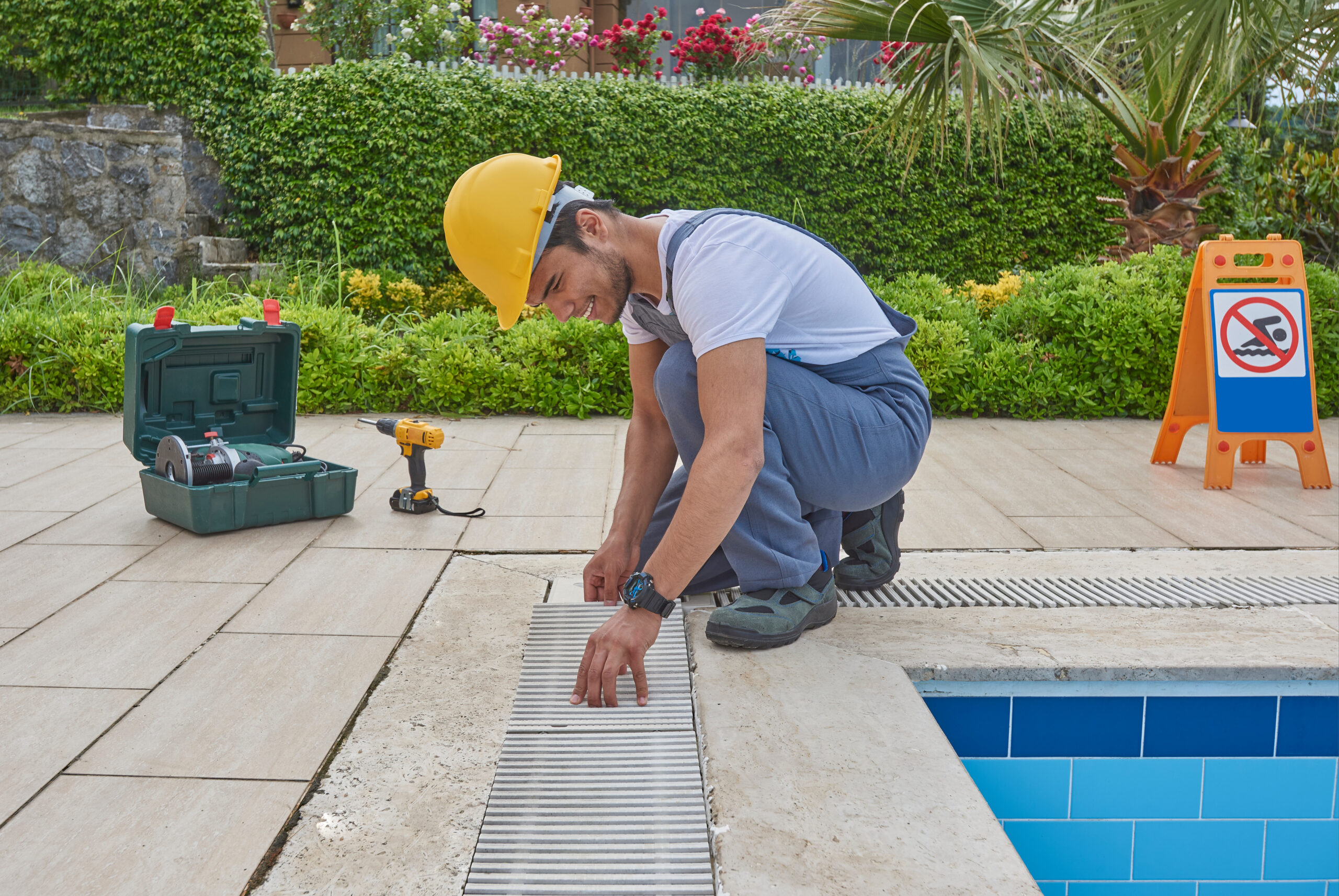 How CIPP Pools Service Minimizes Downtime During Pool Repairs